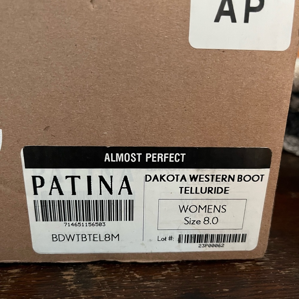 Patina Dakota Western Boot Women's Size 8 purchased from Portland Leather Goods